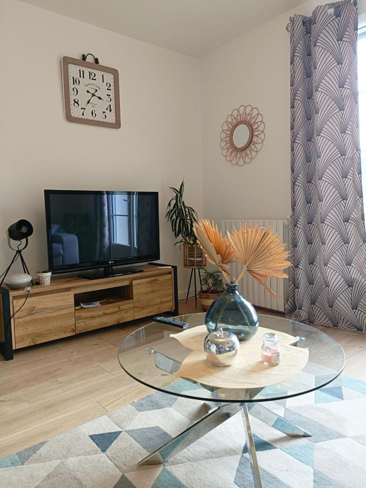 Appartement Design Avec Piscine Digne-les-Bains Exteriör bild